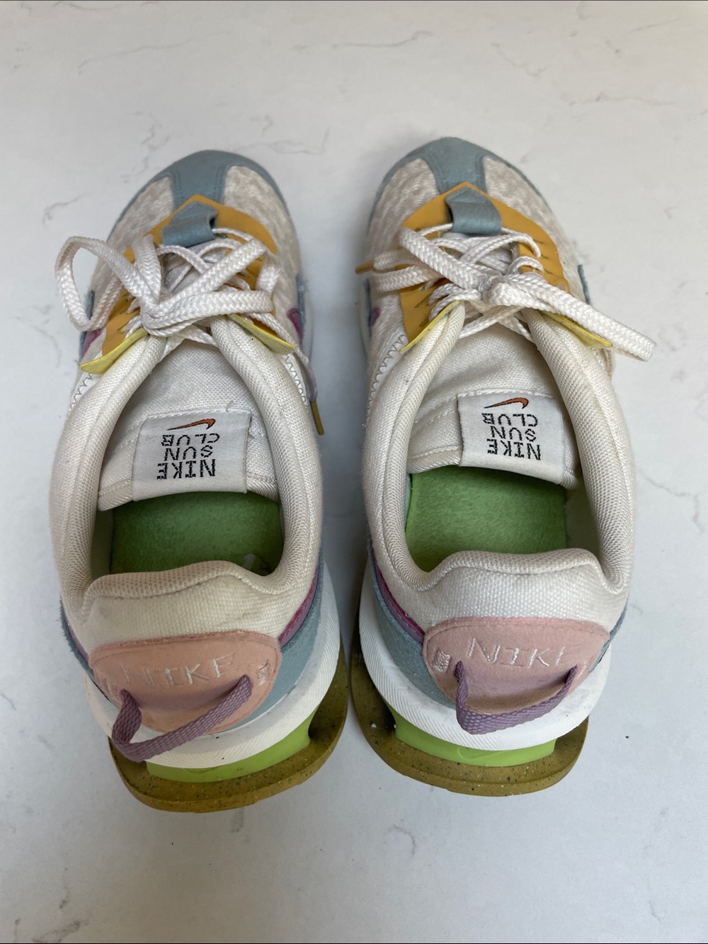 Nike Women’s Air Max Pre Day Sun Club Sneakers 9.5 - Picture 4 of 8